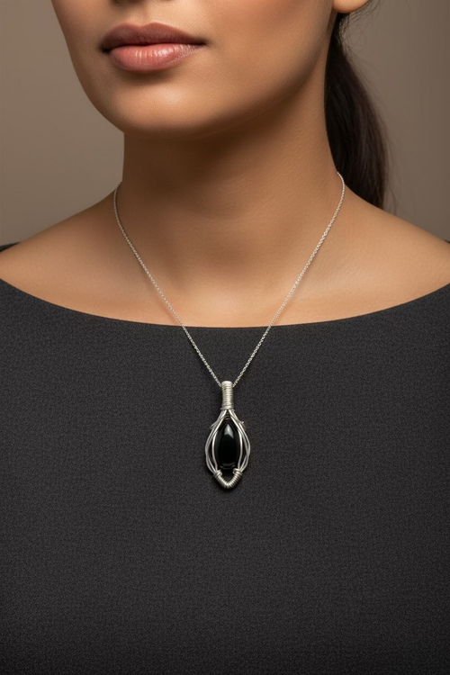 Black Cabochon Pendant – Silver-Toned Copper Wire Wrapped (4 cm)