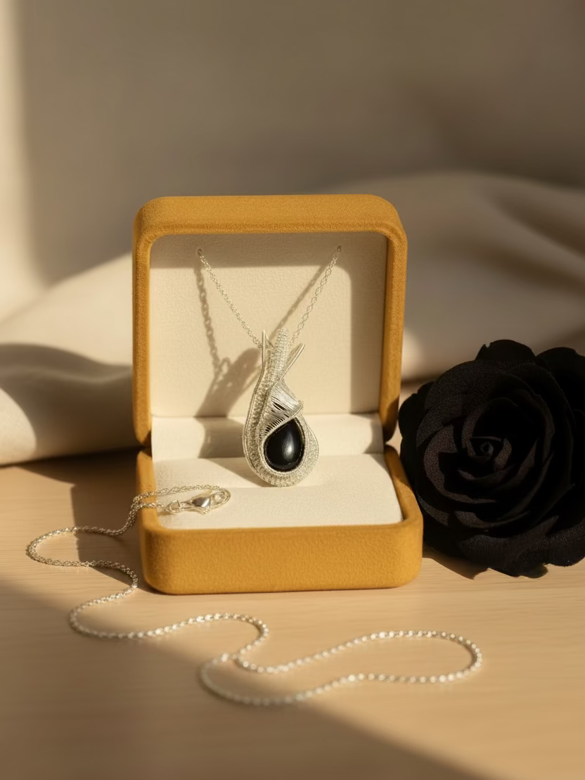 Luna Noir Pendant