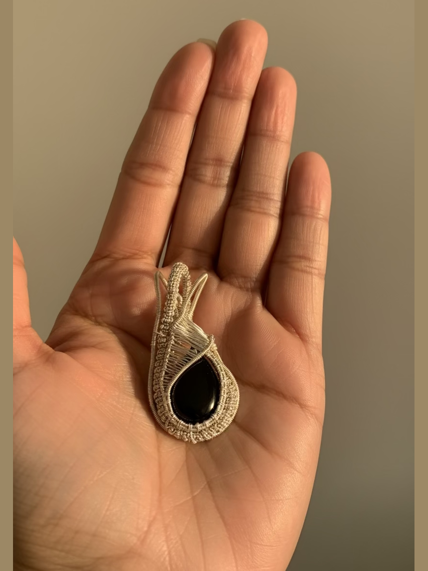 Luna Noir Pendant